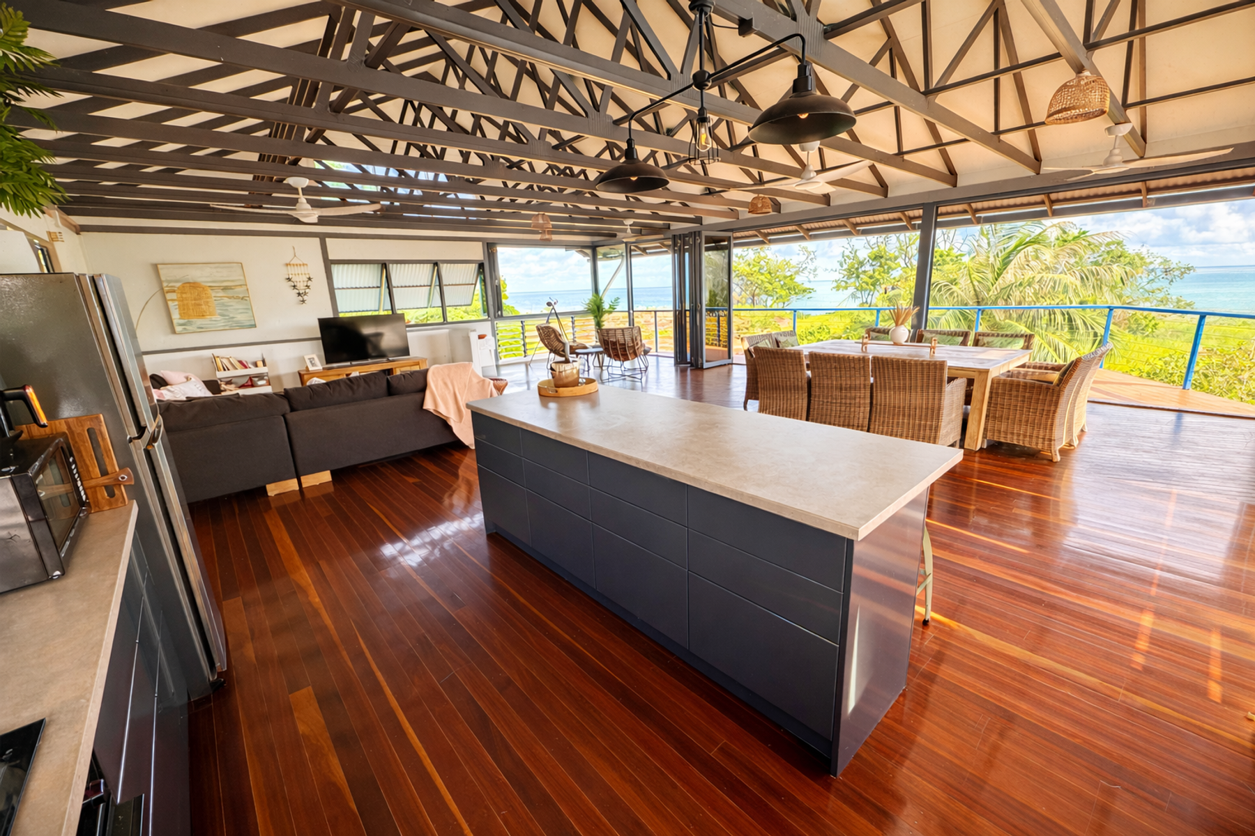 88 Cox Drive, Wagait Beach For Sale by Farmbuy.com - image 2