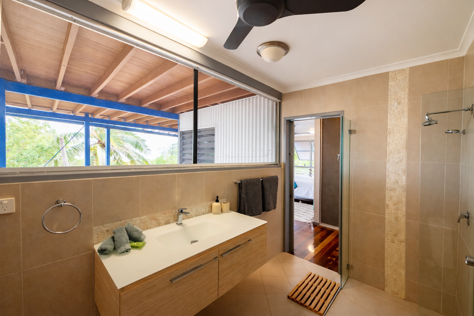88 Cox Drive, Wagait Beach For Sale by Farmbuy.com - image 12