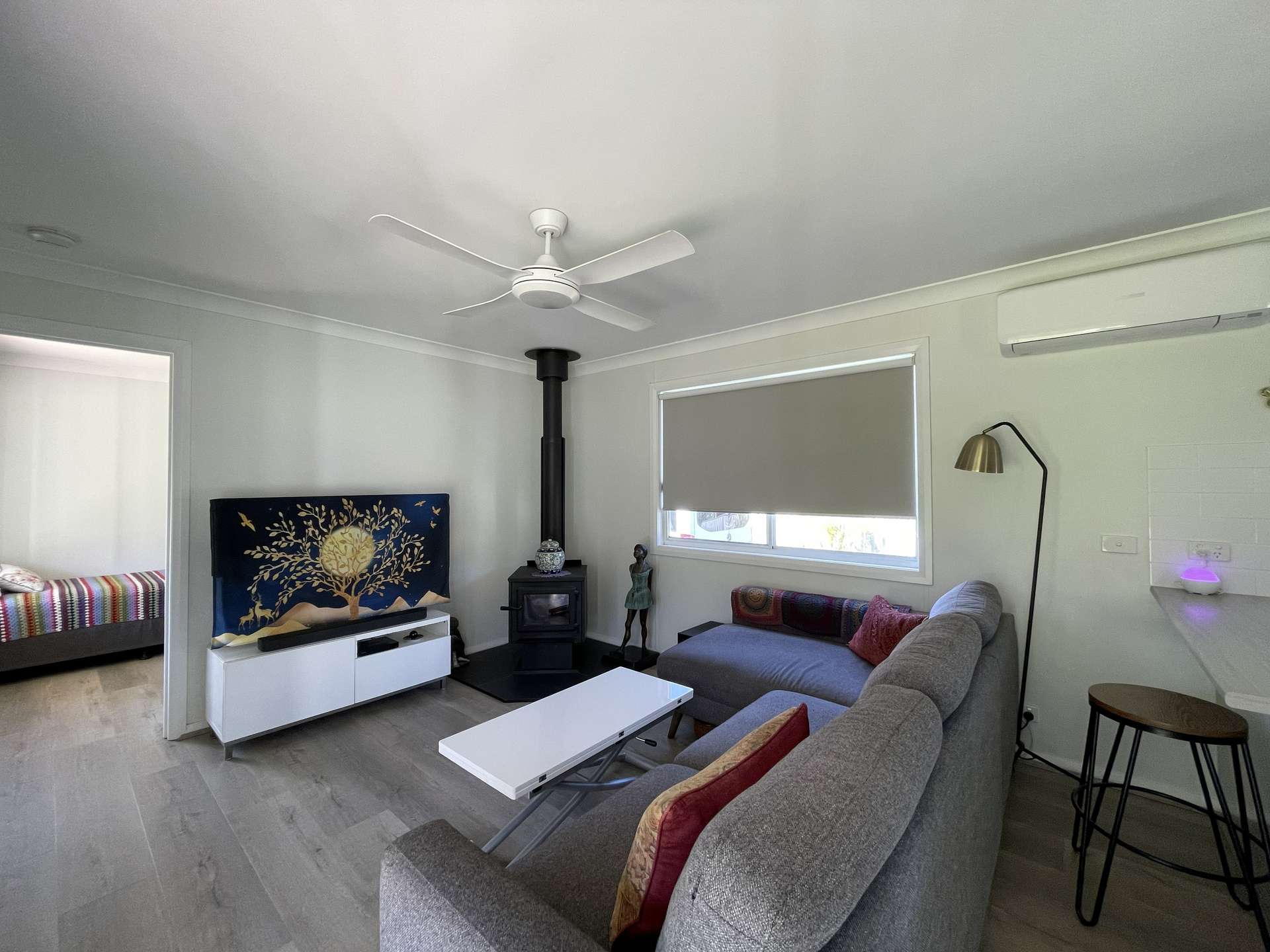 166 Punch Street, Gundagai For Sale by Farmbuy.com - image 6