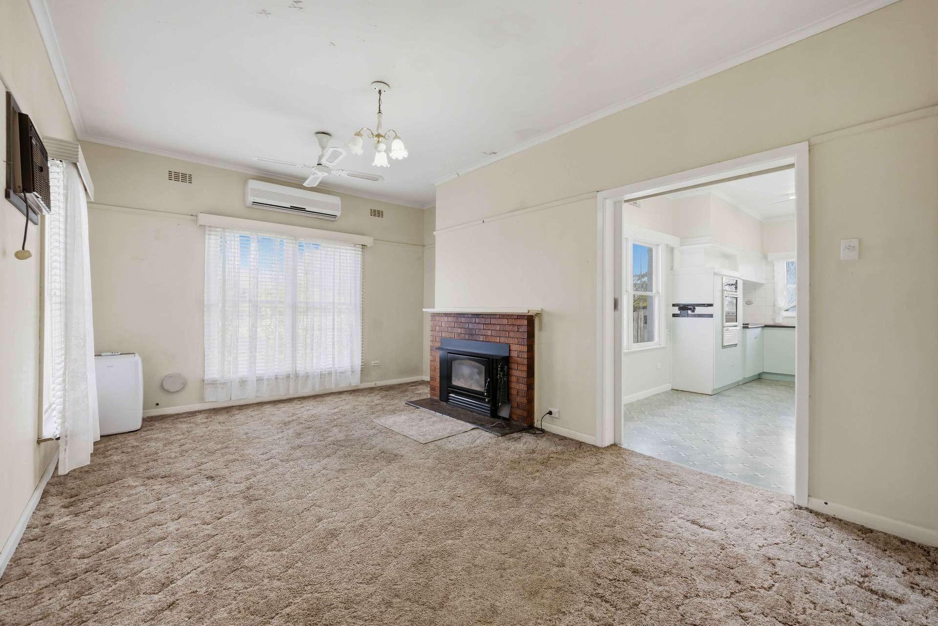 1165 Nambrok Road, Denison For Sale by Farmbuy.com - image 7