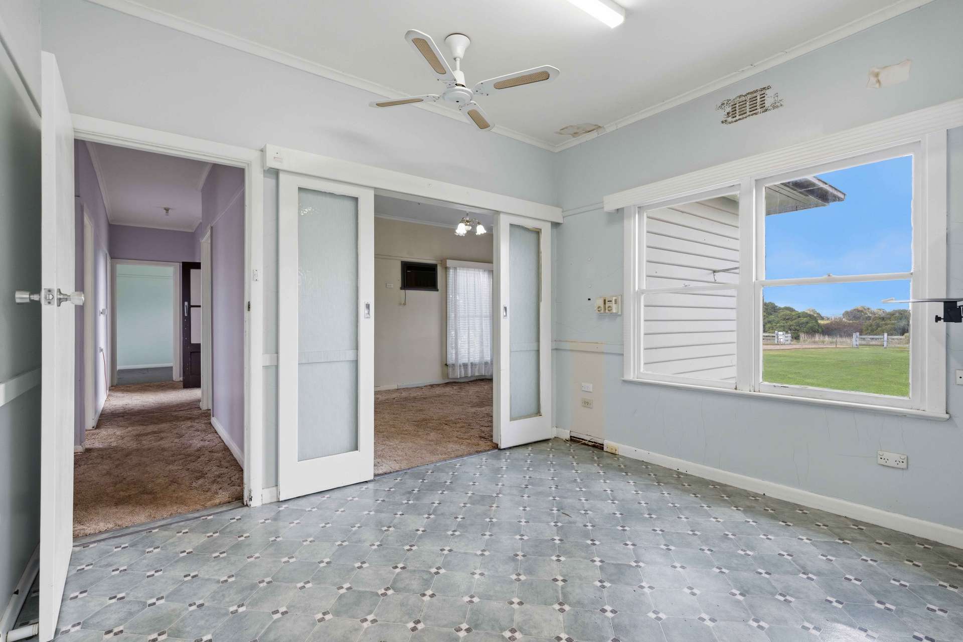 1165 Nambrok Road, Denison For Sale by Farmbuy.com - image 8