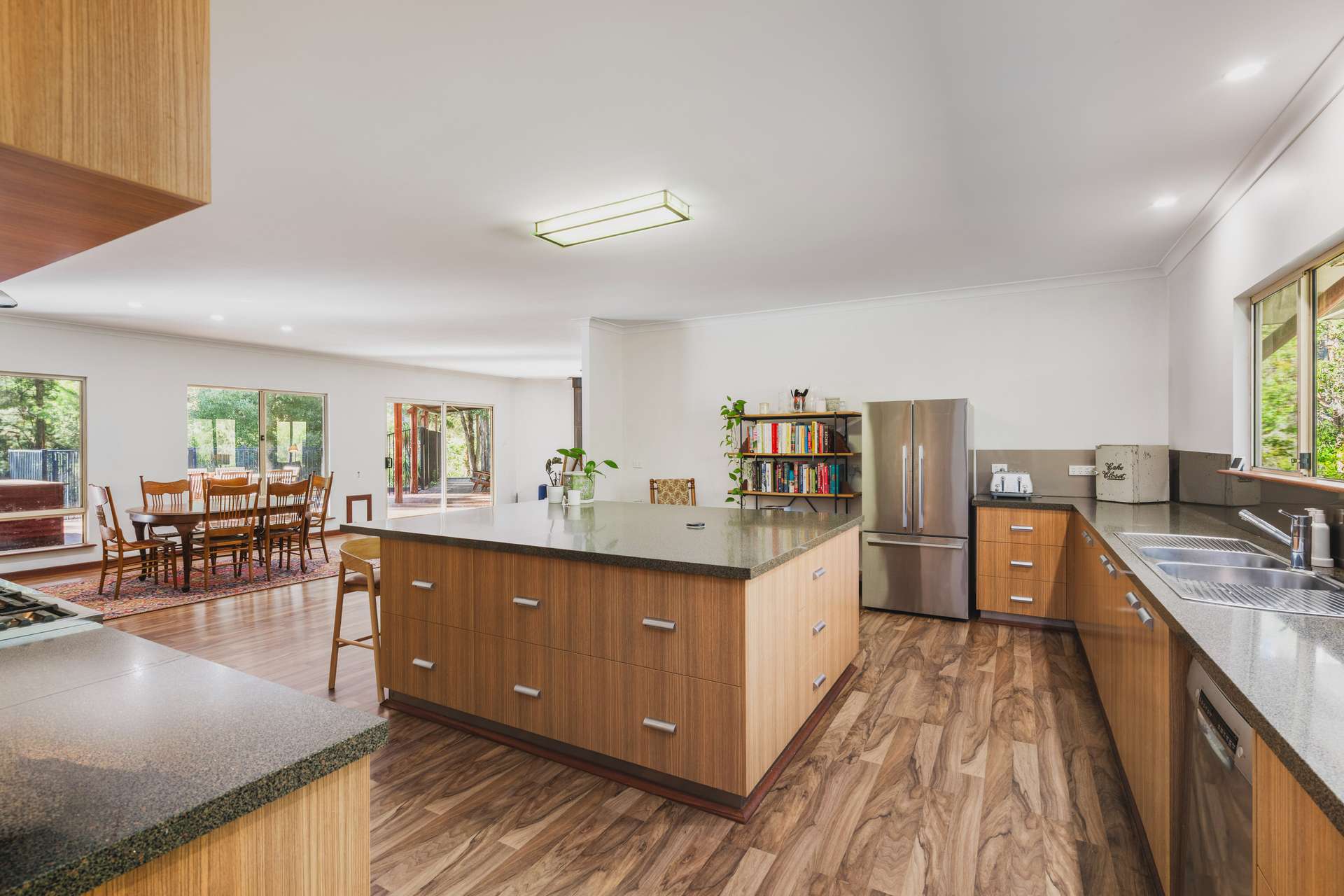 138 Plackett Drive, Pemberton For Sale by Farmbuy.com - image 2