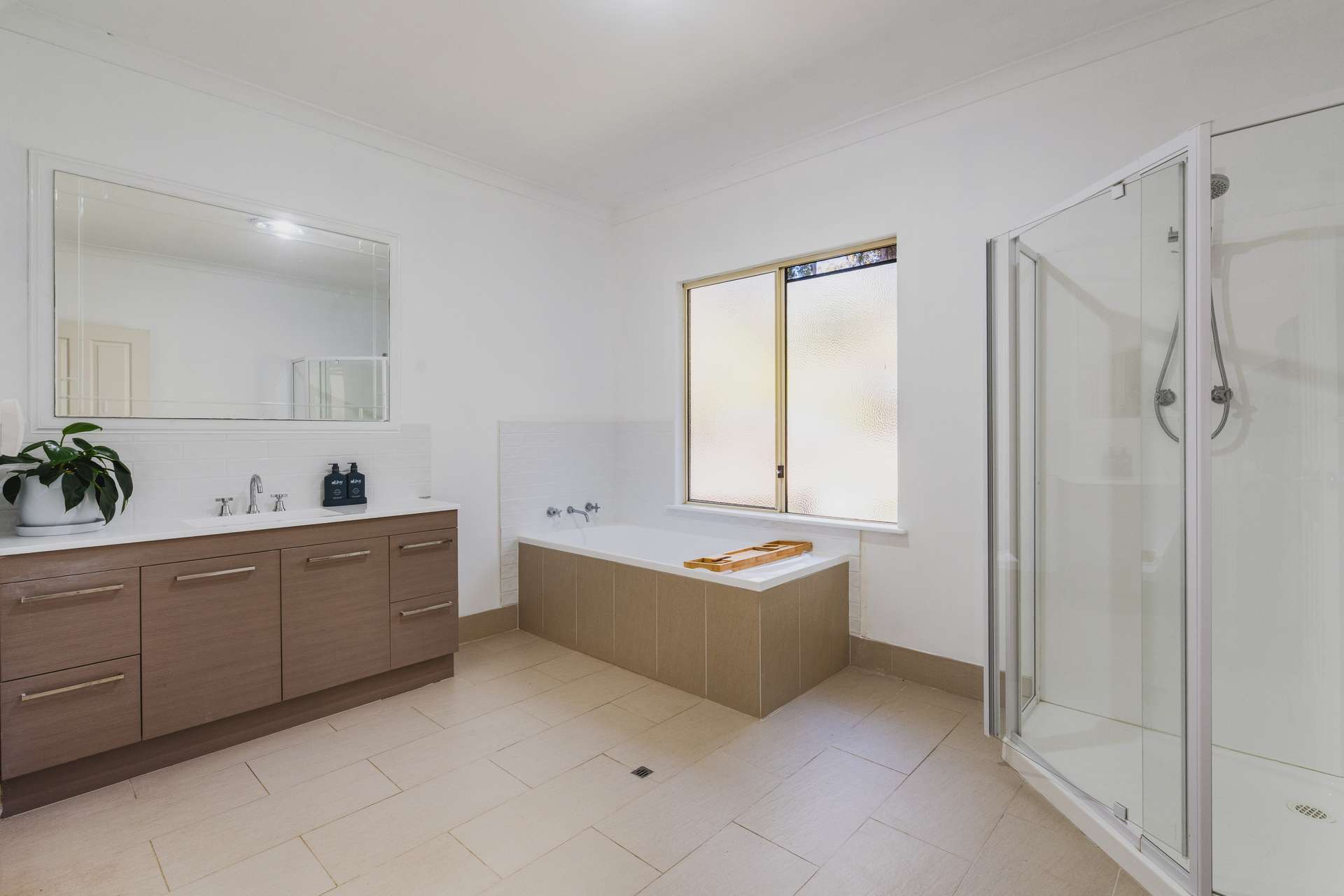 138 Plackett Drive, Pemberton For Sale by Farmbuy.com - image 22