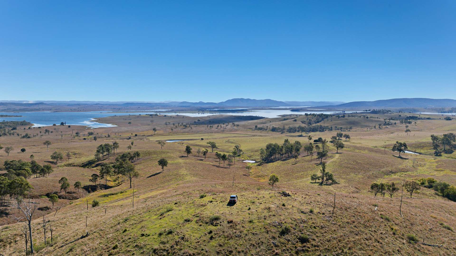 2059 Wivenhoe Somerset Road, Bryden Auction by Farmbuy.com - image 31