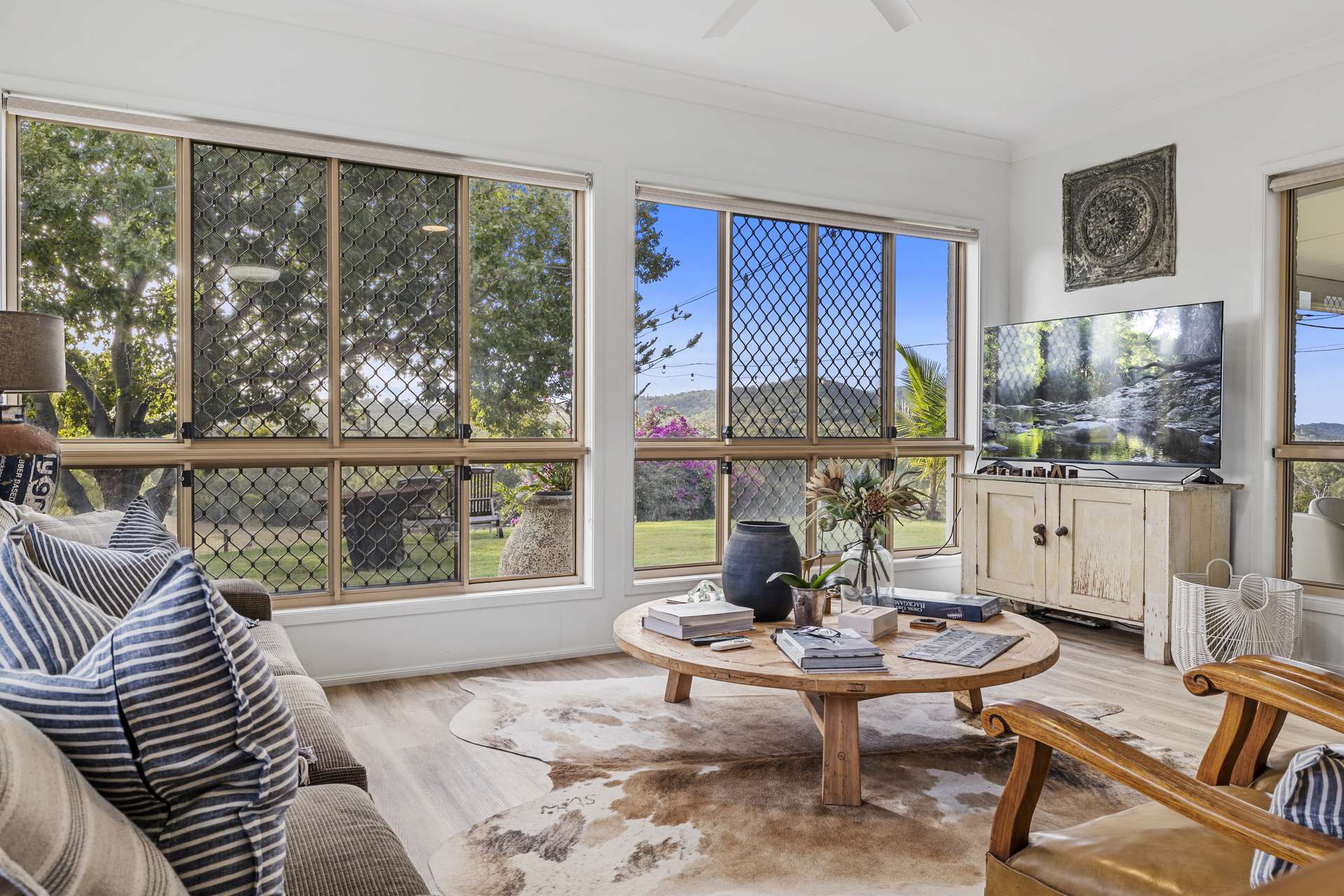 109 Browns Lane, Farnborough Auction by Farmbuy.com - image 4