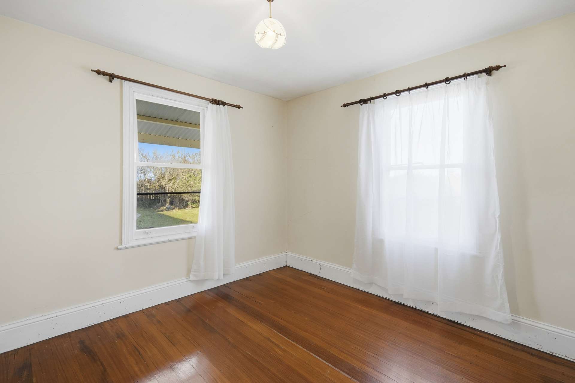 1157 Bridgenorth Road, Bridgenorth For Sale by Farmbuy.com - image 14