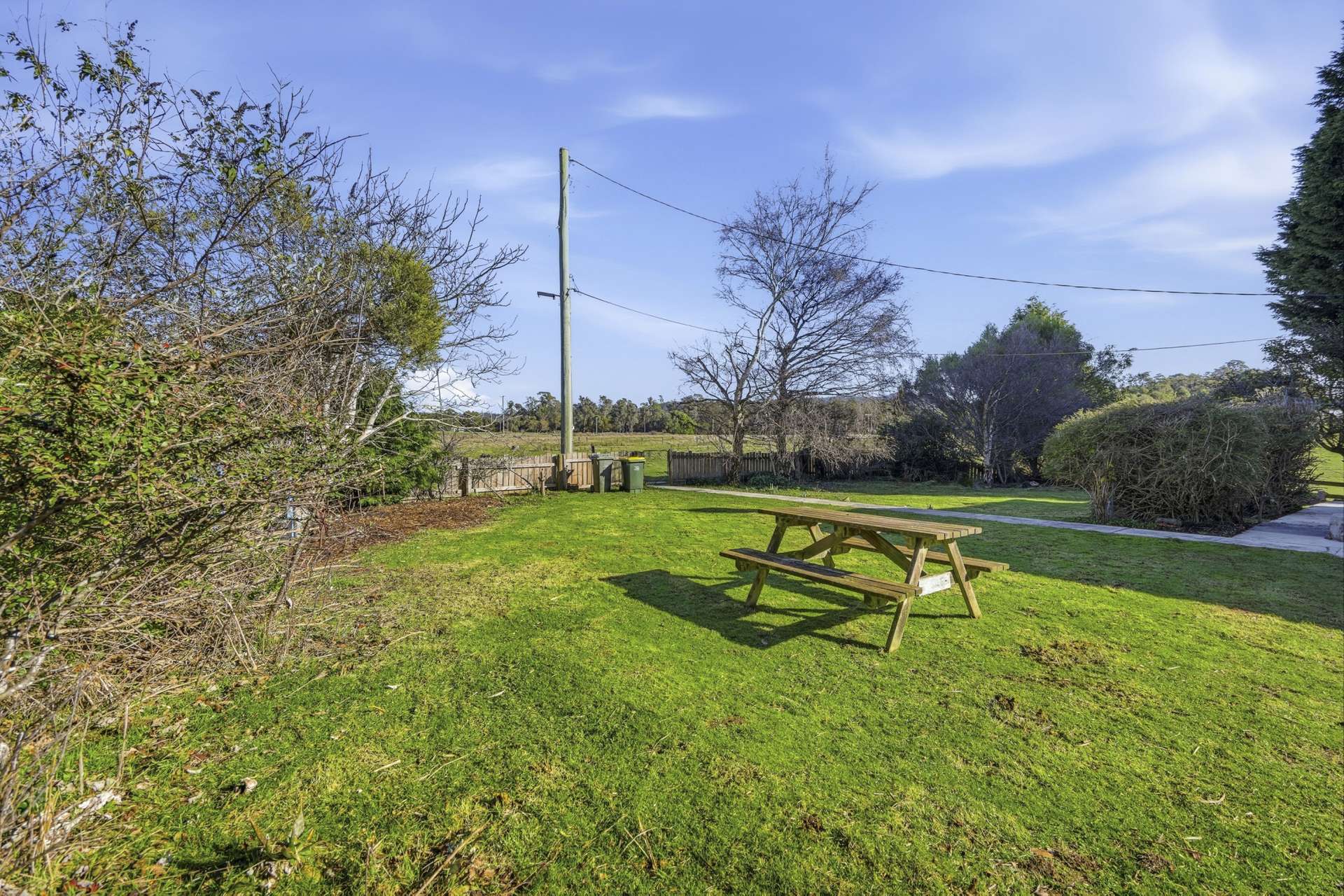 1157 Bridgenorth Road, Bridgenorth For Sale by Farmbuy.com - image 8