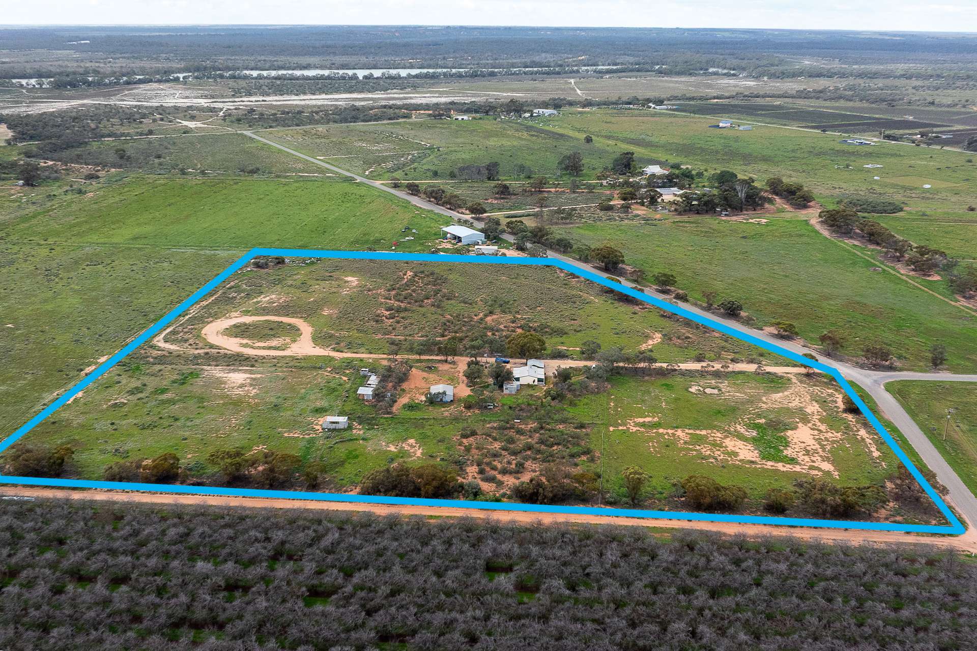 61 Swan Street, Renmark For Sale by Farmbuy.com - image 15