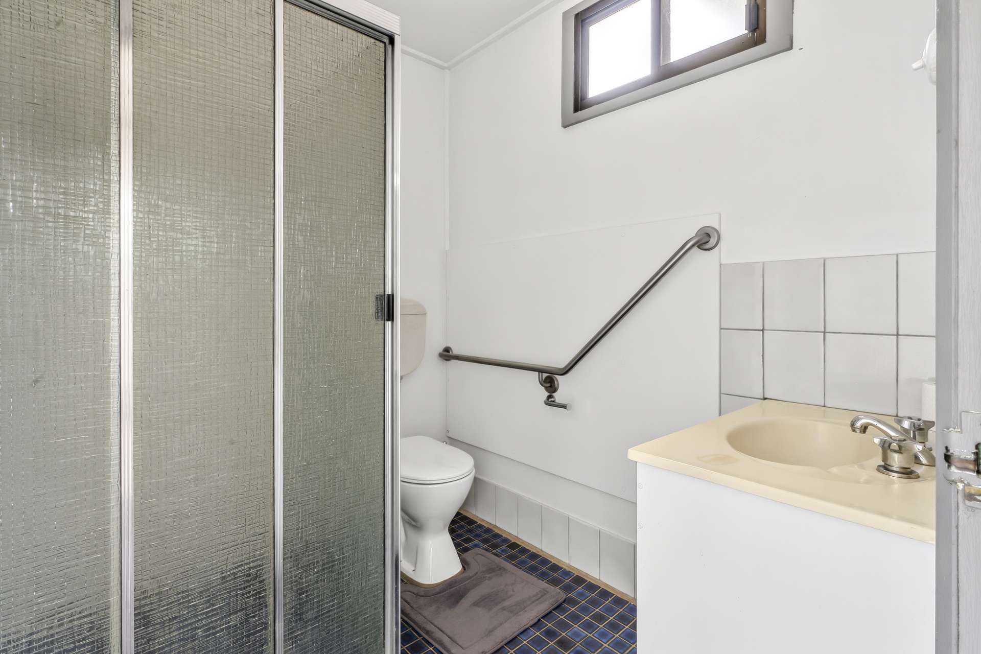 61 Swan Street, Renmark For Sale by Farmbuy.com - image 10