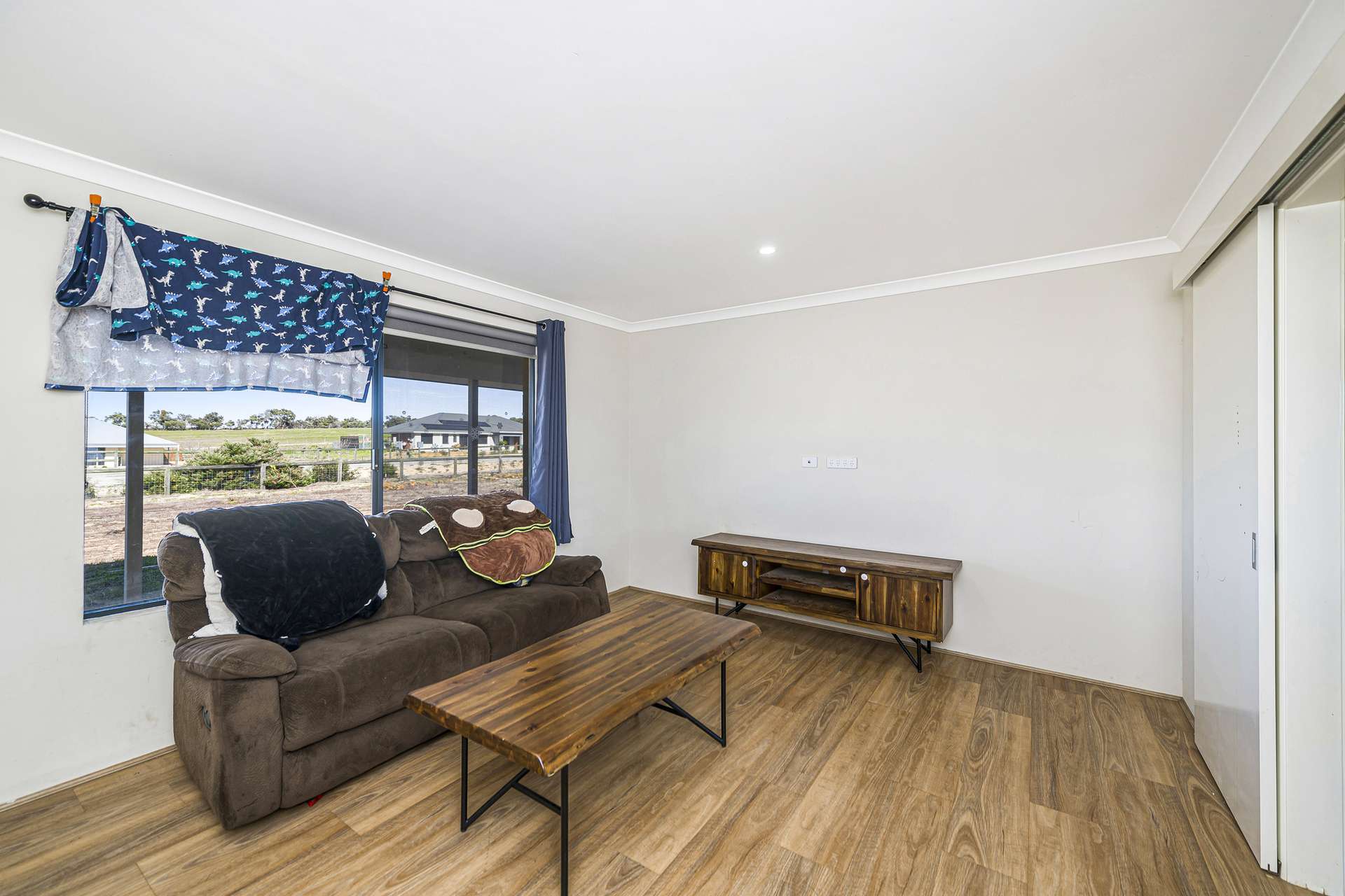 20 Sceptrum Avenue, Chittering For Sale by Farmbuy.com - image 12