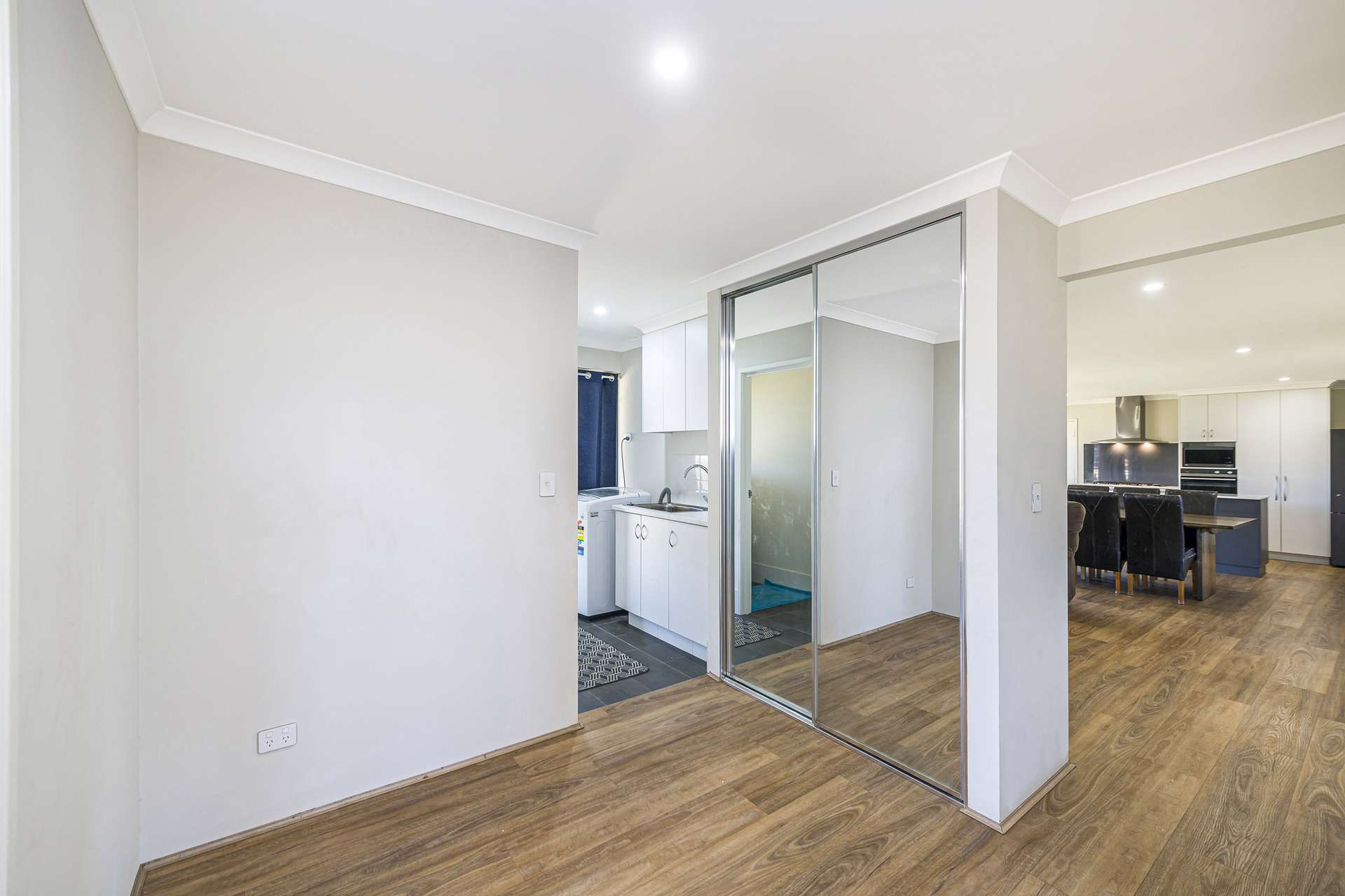 20 Sceptrum Avenue, Chittering For Sale by Farmbuy.com - image 19