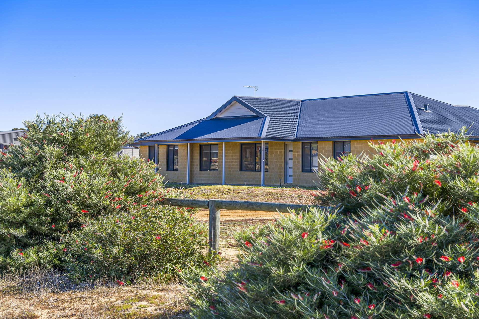 20 Sceptrum Avenue, Chittering For Sale by Farmbuy.com - image 7