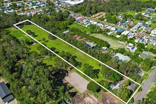 Farm Sold - NSW - Eleebana - 2282 - Cottage Charm on Almost Three Acres of Fertile Land 