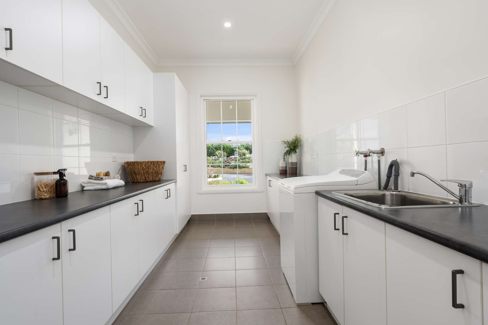 57 Eagle Rise Road, Table Top For Sale by Farmbuy.com - image 14