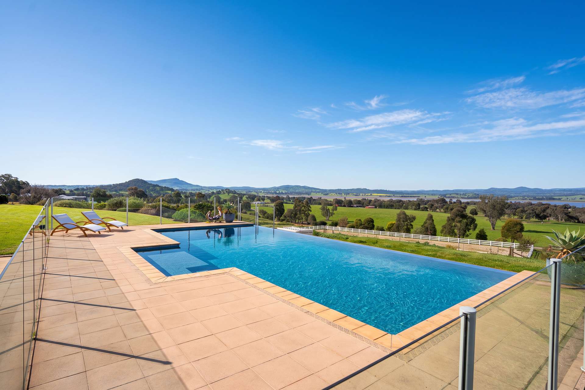 57 Eagle Rise Road, Table Top For Sale by Farmbuy.com - image 25