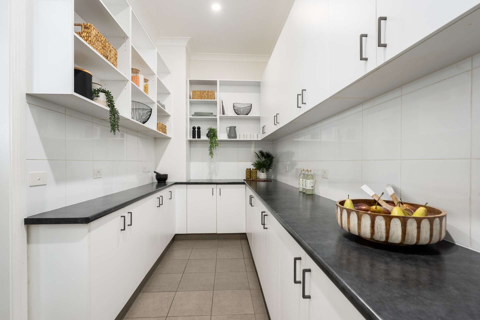 57 Eagle Rise Road, Table Top For Sale by Farmbuy.com - image 11