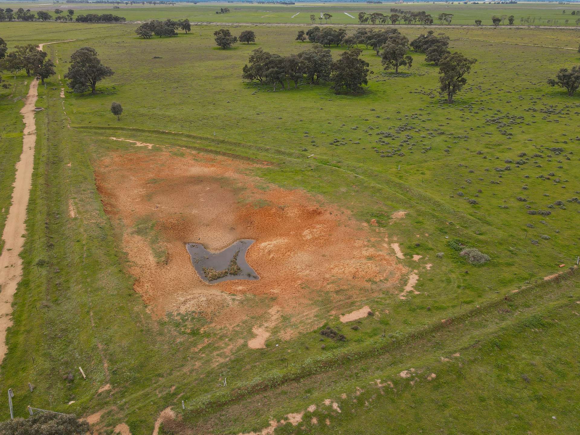142 Walker Lane, Wakool For Sale by Farmbuy.com - image 27
