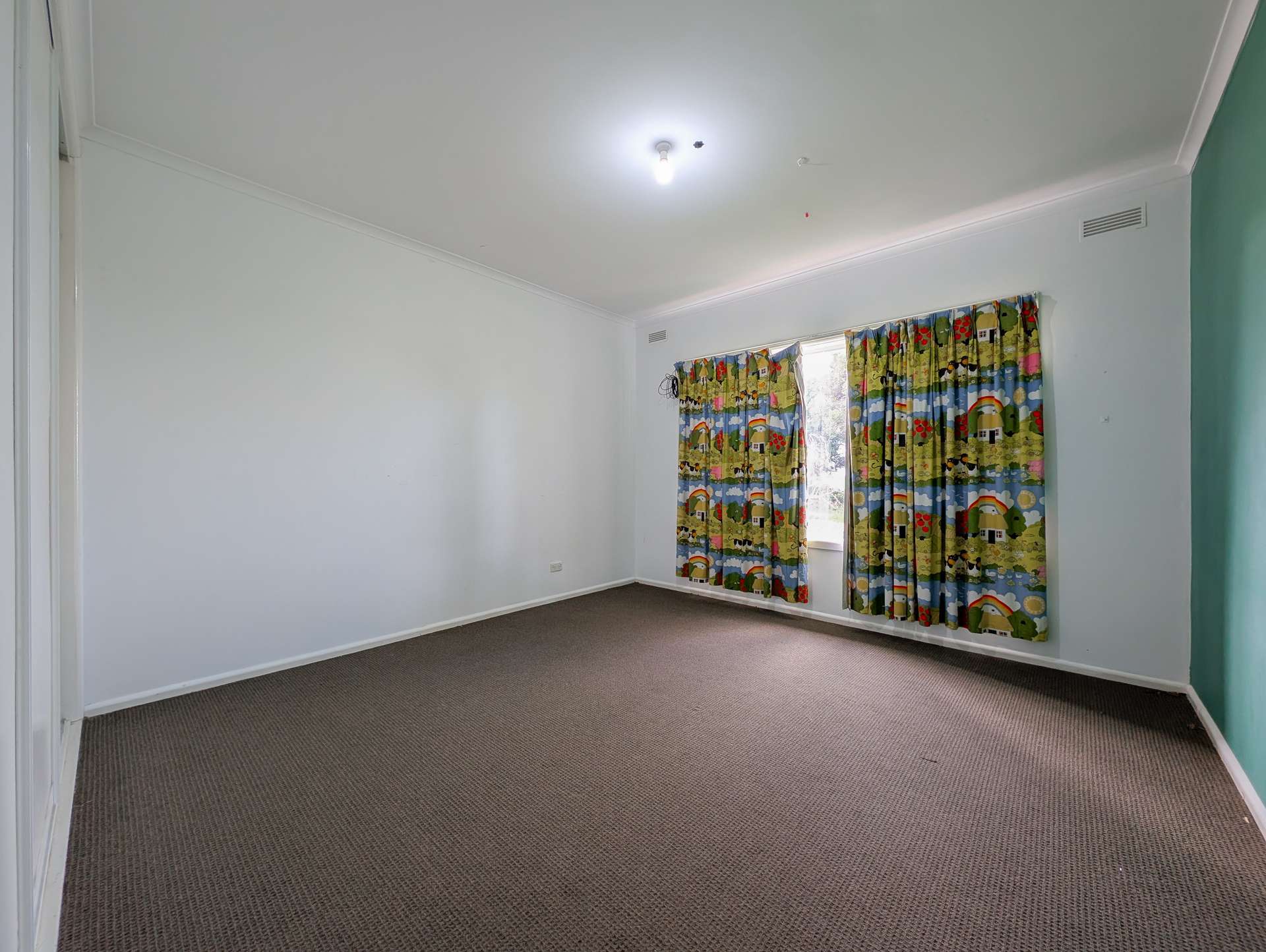 142 Walker Lane, Wakool For Sale by Farmbuy.com - image 10