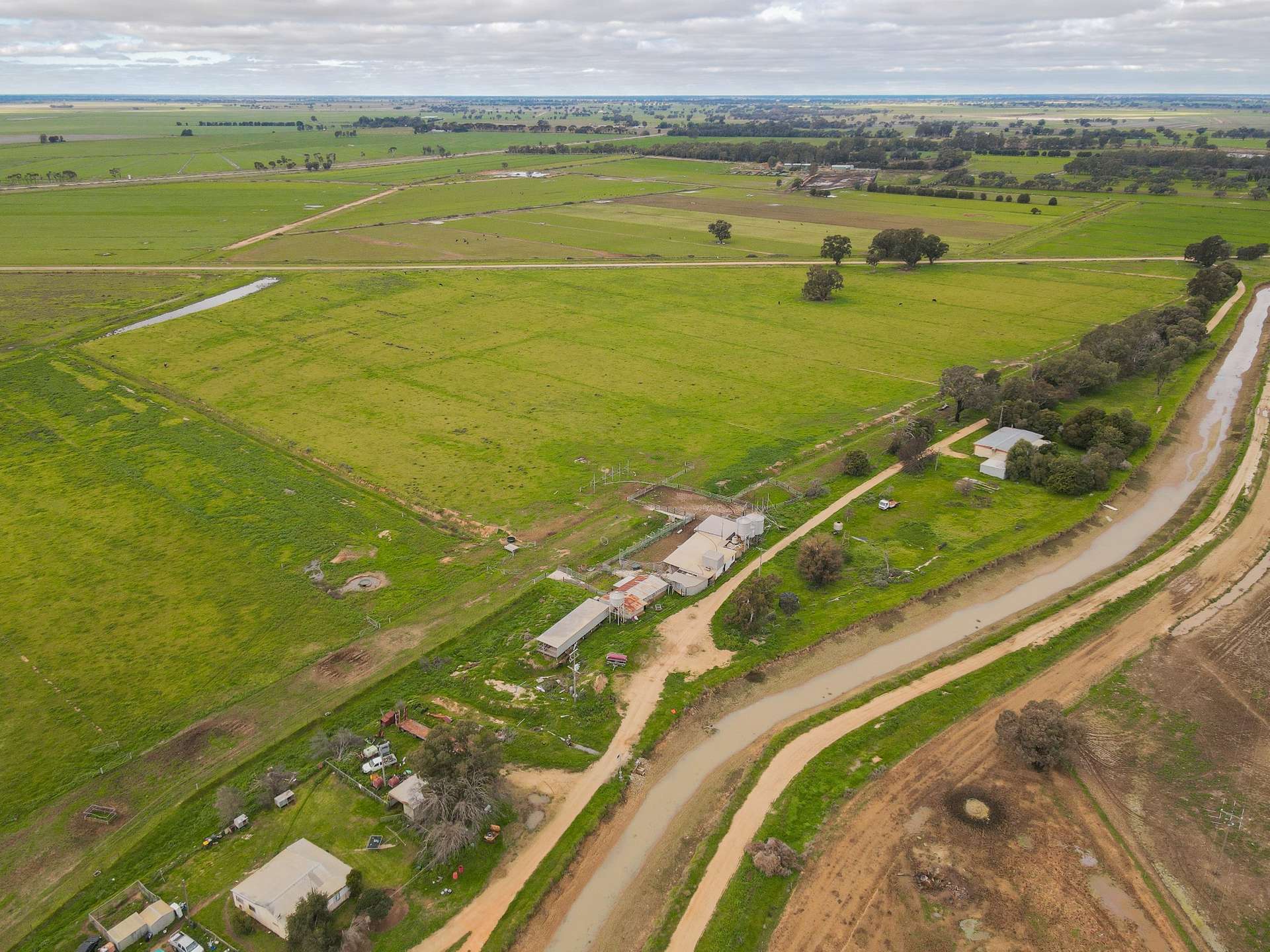 142 Walker Lane, Wakool For Sale by Farmbuy.com - image 3
