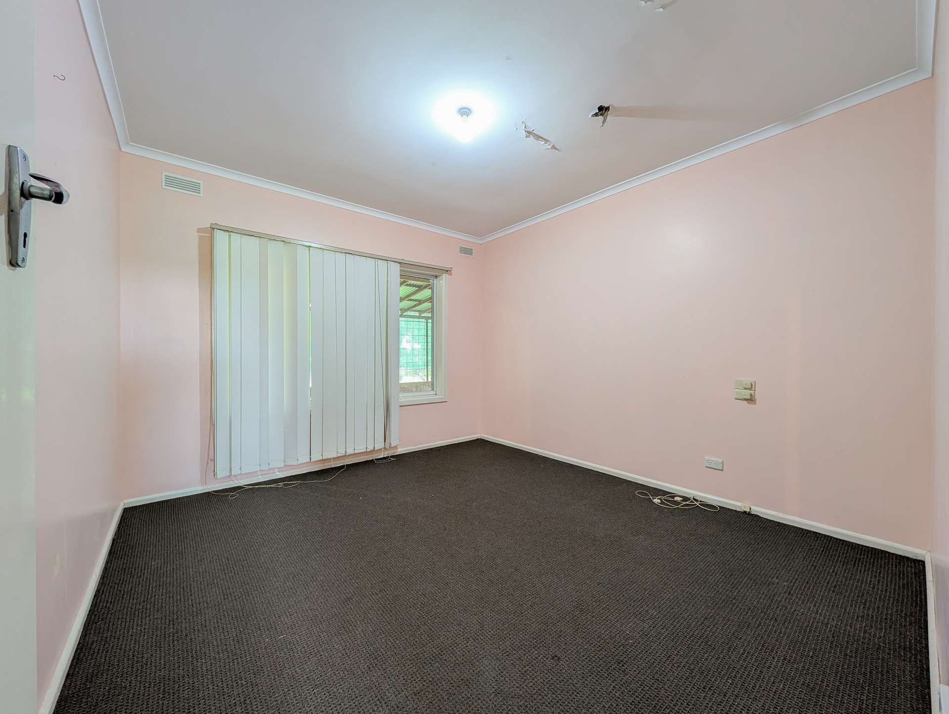 142 Walker Lane, Wakool For Sale by Farmbuy.com - image 12