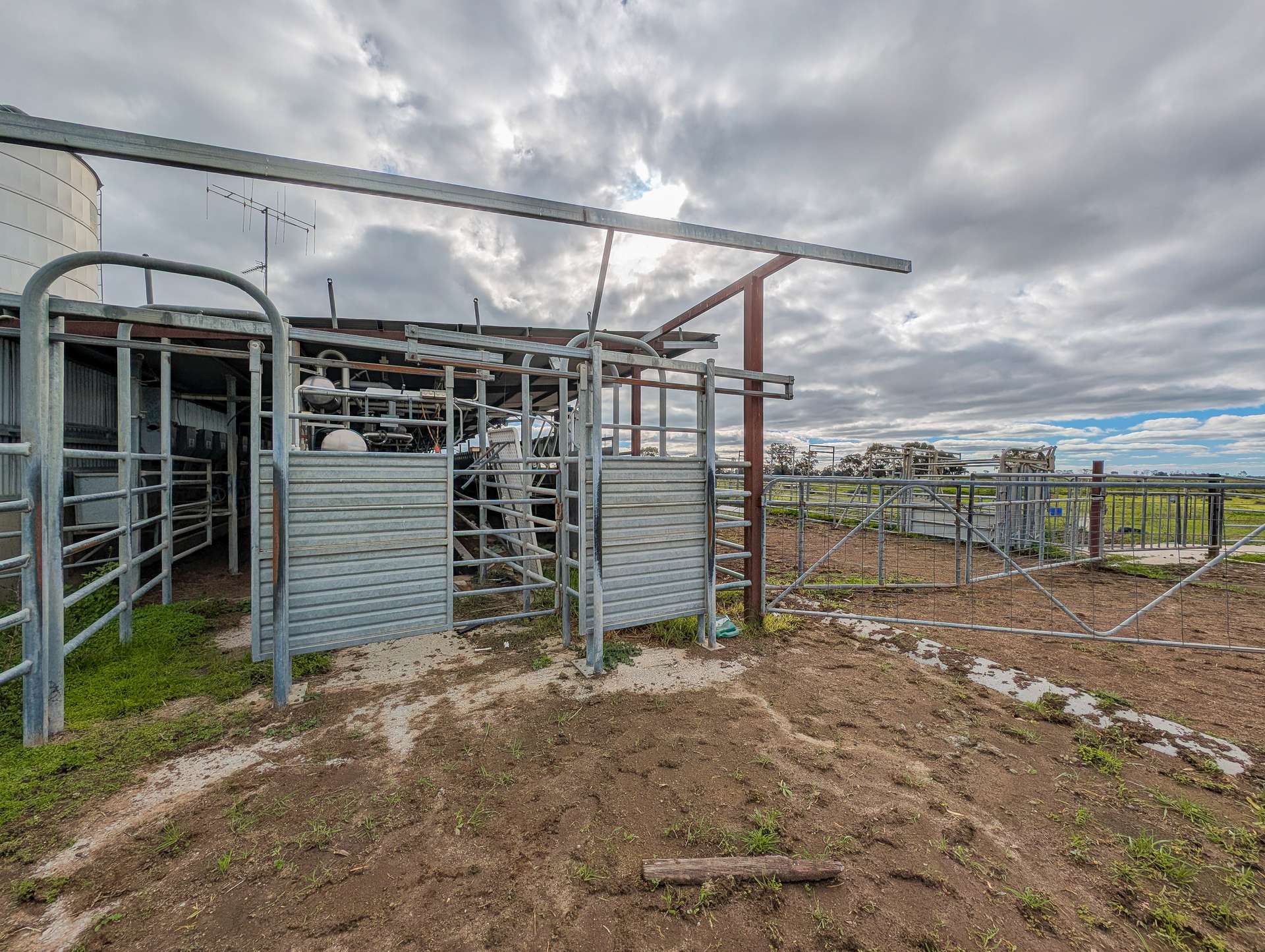142 Walker Lane, Wakool For Sale by Farmbuy.com - image 23