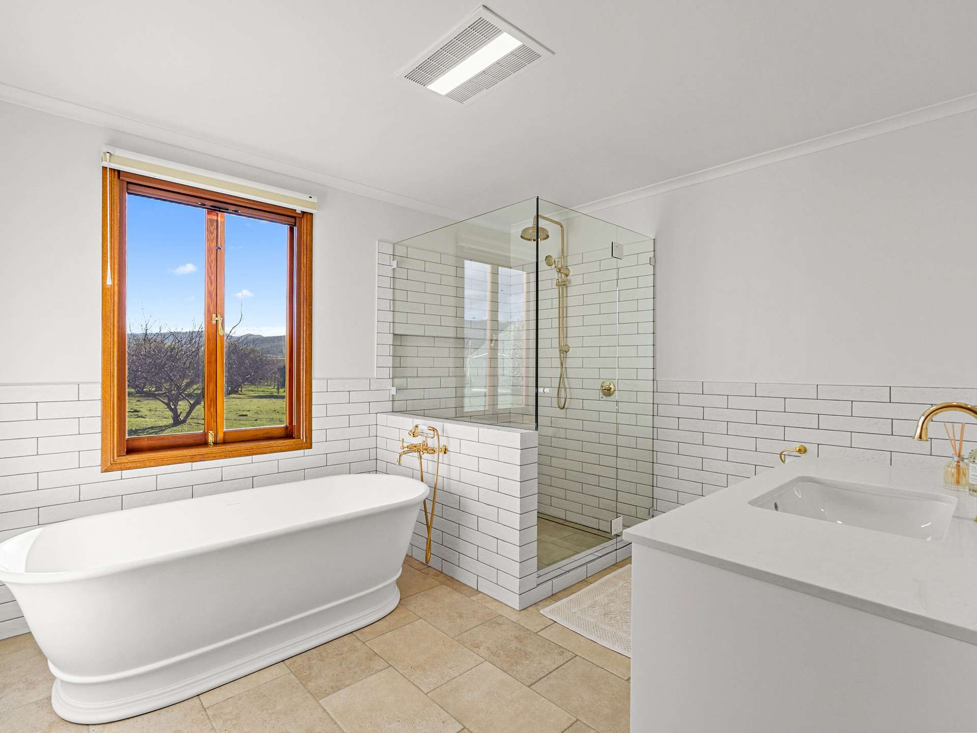 596 Colebrook Road, Campania For Sale by Farmbuy.com - image 11