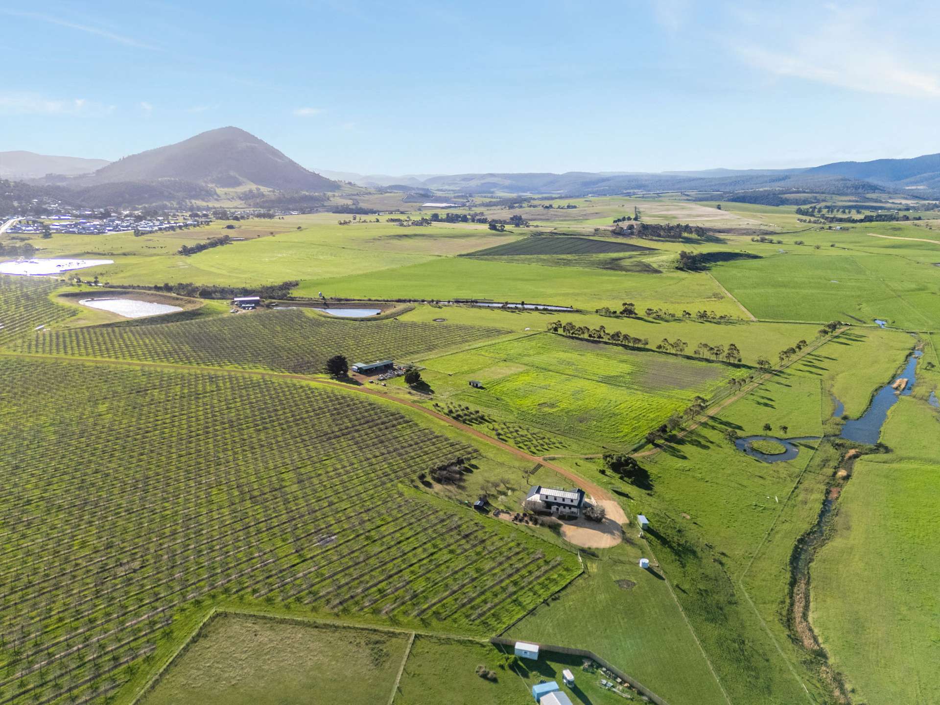 596 Colebrook Road, Campania For Sale by Farmbuy.com - image 2
