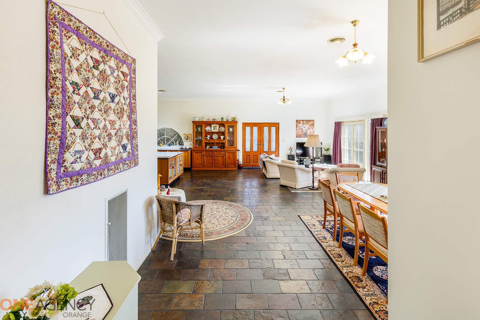 14 Winter Lane, Orange For Sale by Farmbuy.com - image 5