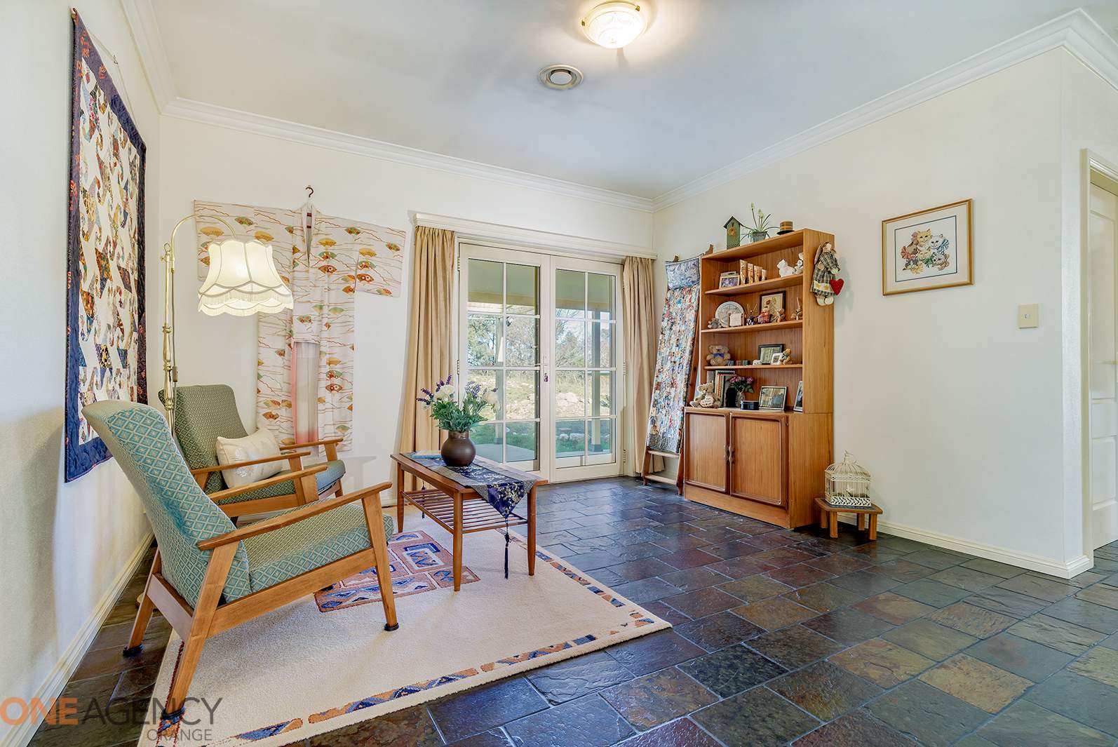14 Winter Lane, Orange For Sale by Farmbuy.com - image 6