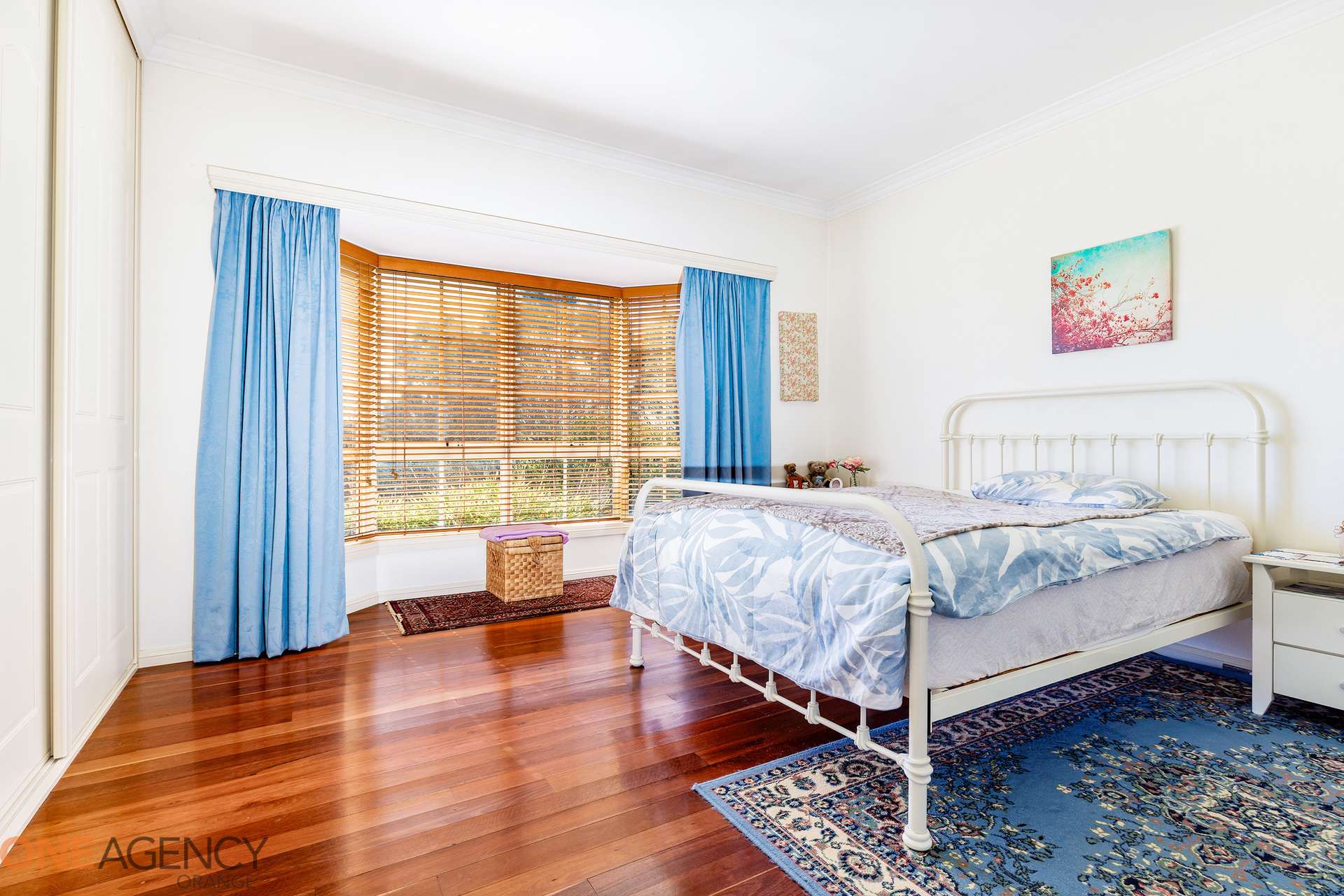 14 Winter Lane, Orange For Sale by Farmbuy.com - image 12
