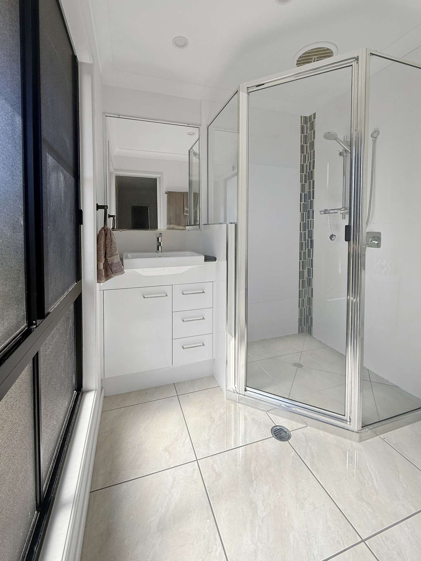 543 Eversleigh Road, Alligator Creek For Sale by Farmbuy.com - image 26