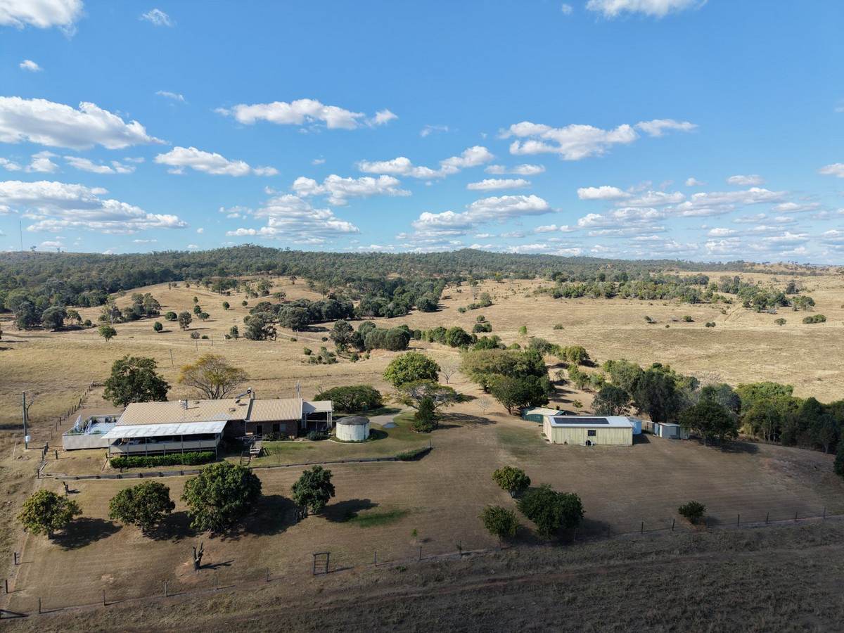 69 Stanley Road, Monto For Sale by Farmbuy.com - image 2