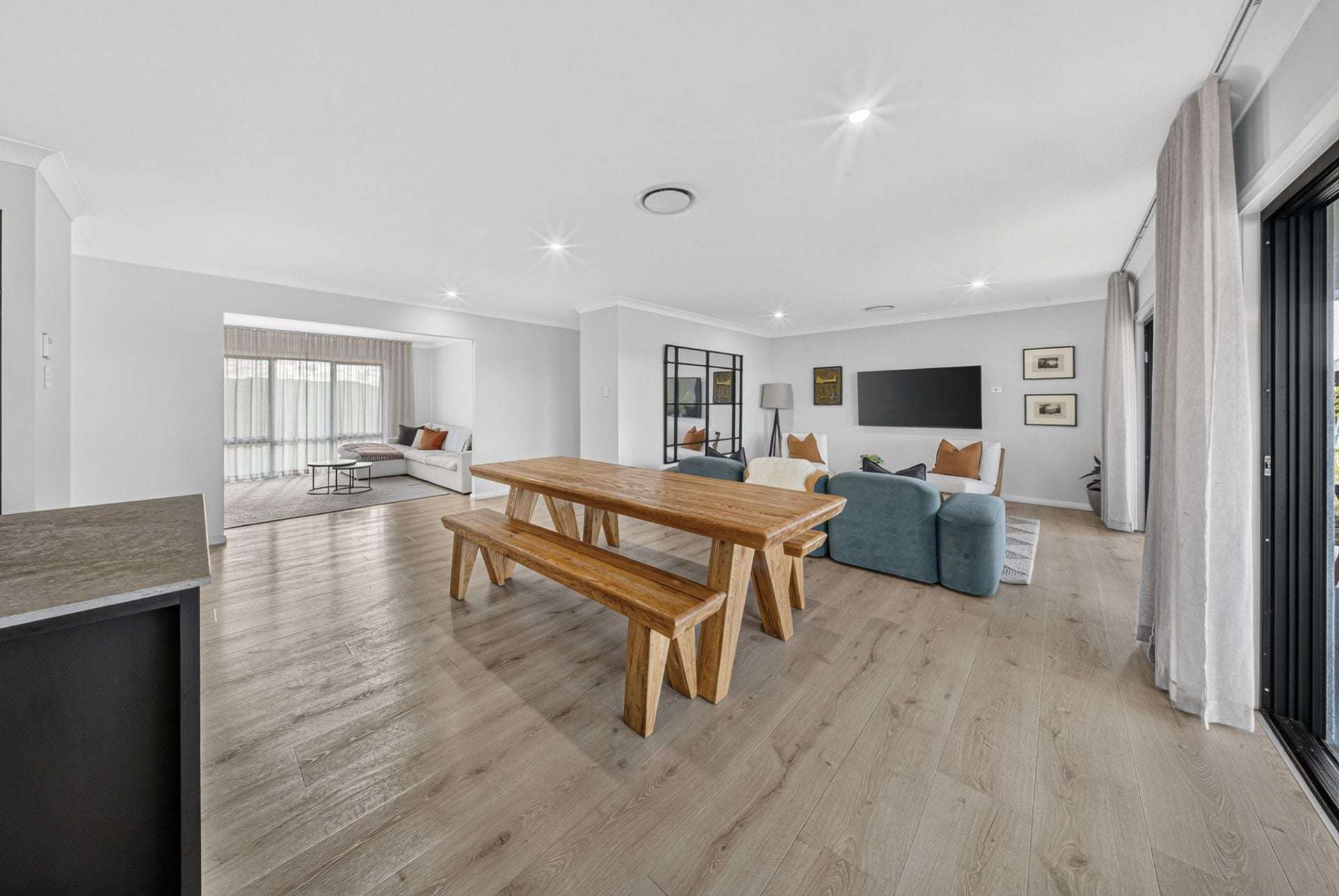 422 Bacon Cct, Tabbil Creek For Sale by Farmbuy.com - image 32