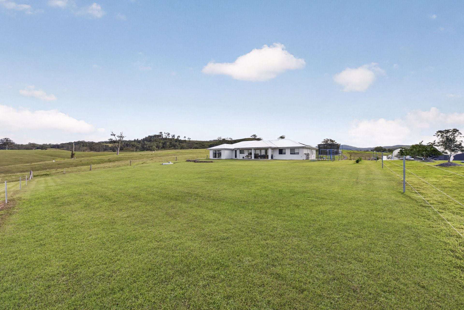 422 Bacon Cct, Tabbil Creek For Sale by Farmbuy.com - image 20
