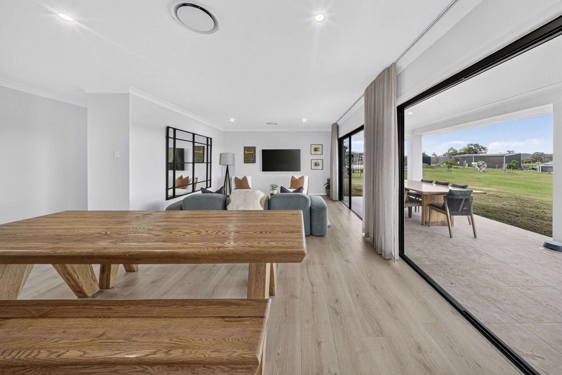 422 Bacon Cct, Tabbil Creek For Sale by Farmbuy.com - image 3
