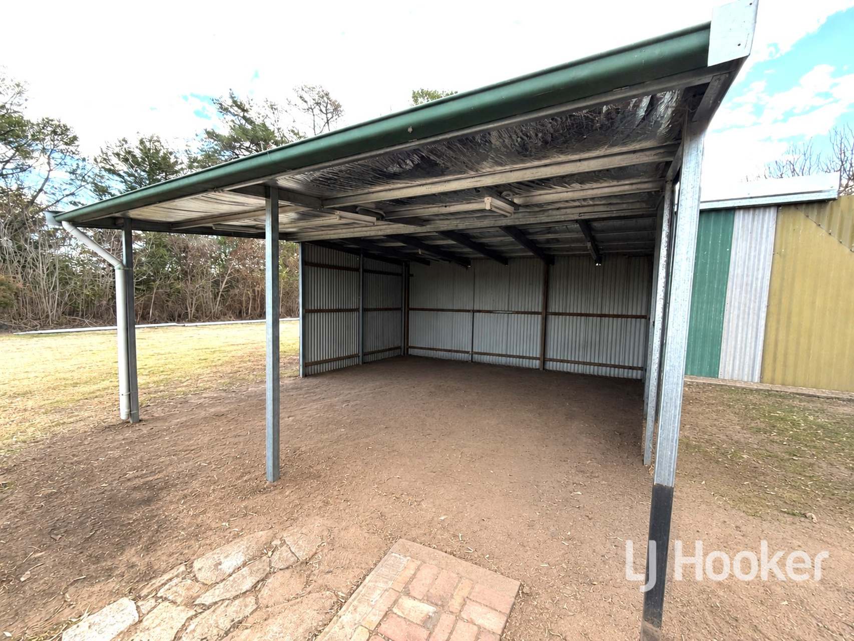 11 Swimming Pool Road, Tingha For Sale by Farmbuy.com - image 9
