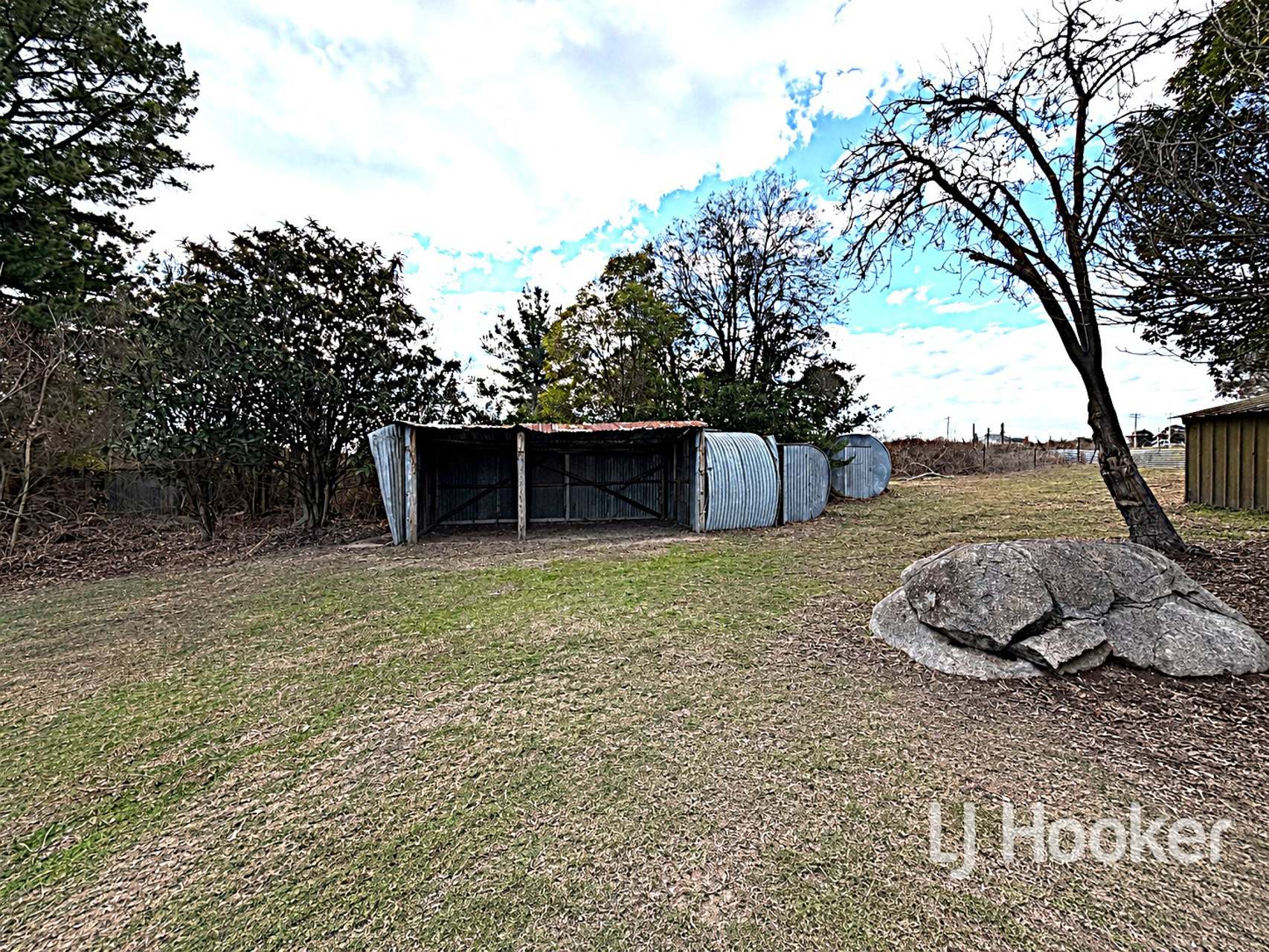 11 Swimming Pool Road, Tingha For Sale by Farmbuy.com - image 11