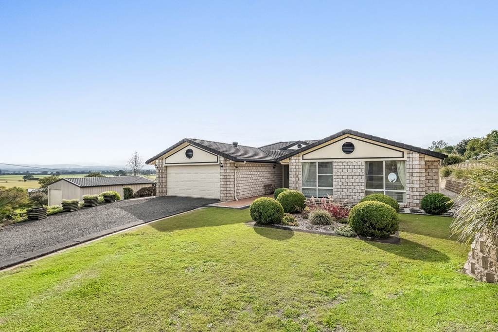 2 Harvest View Place, Fairy Hill NSW 2470