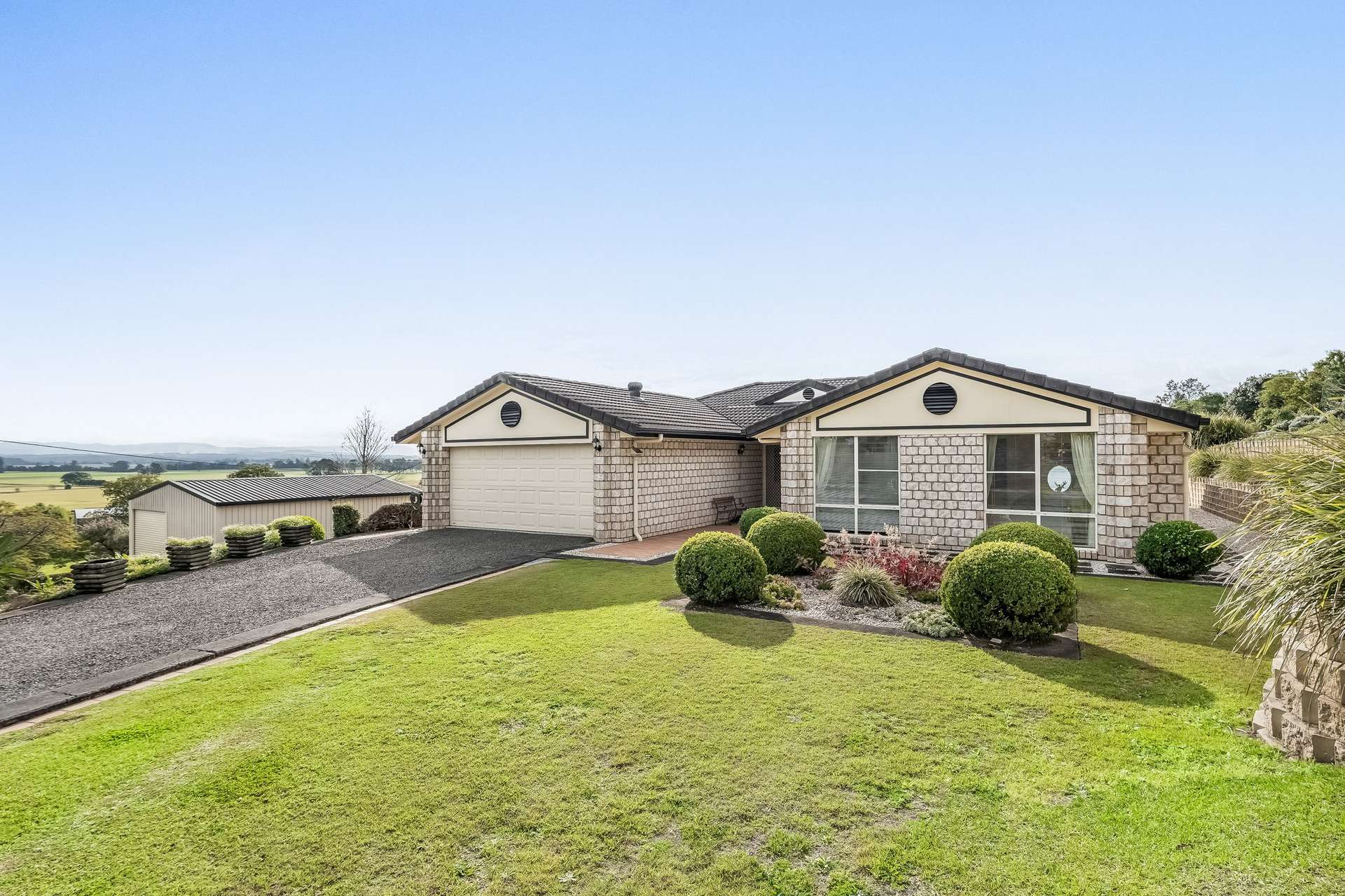 2 Harvest View Place, Fairy Hill For Sale by Farmbuy.com - image 1