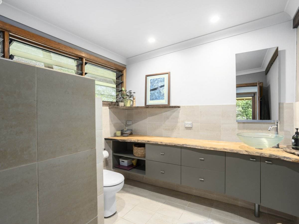 146 Factory Road, Mitchells Island For Sale by Farmbuy.com - image 21
