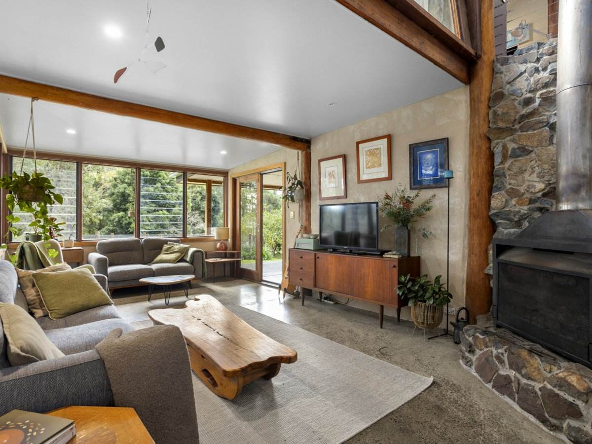 146 Factory Road, Mitchells Island For Sale by Farmbuy.com - image 12