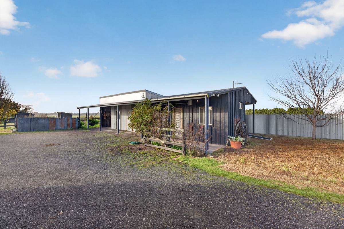 266 Somerton Park Road, Sale For Sale by Farmbuy.com - image 18