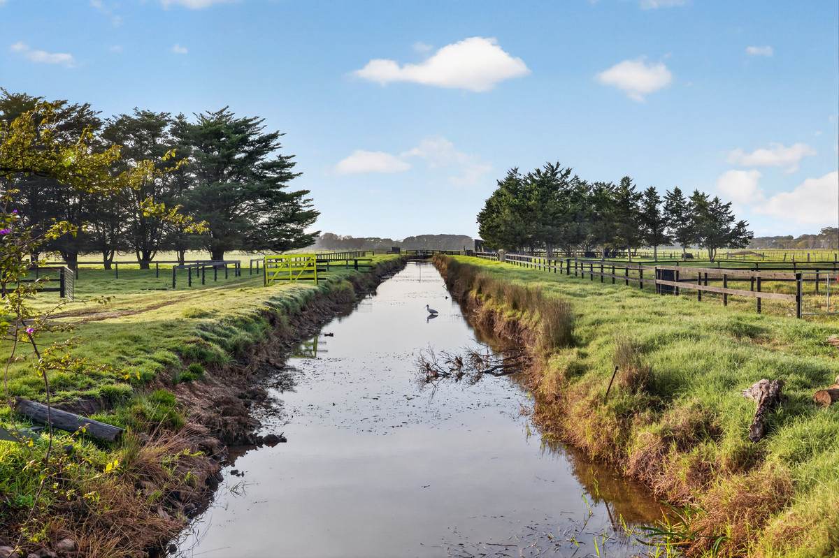 266 Somerton Park Road, Sale For Sale by Farmbuy.com - image 30