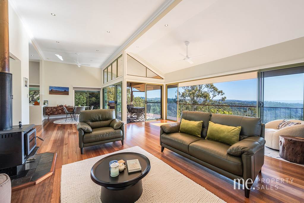 7 Crystal Court, Ocean View QLD 4521