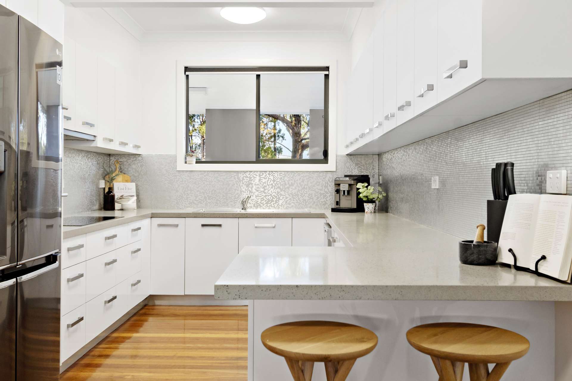 99 Violet Town Road, Tingira Heights Sold by Farmbuy.com - image 7