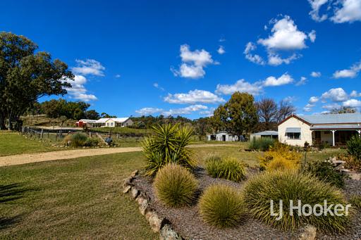 Farm For Sale - NSW - Inverell - 2360 - Exceptional Dual-Living Opportunity on 30 Acres - Just 25 Minutes from Inverell 
