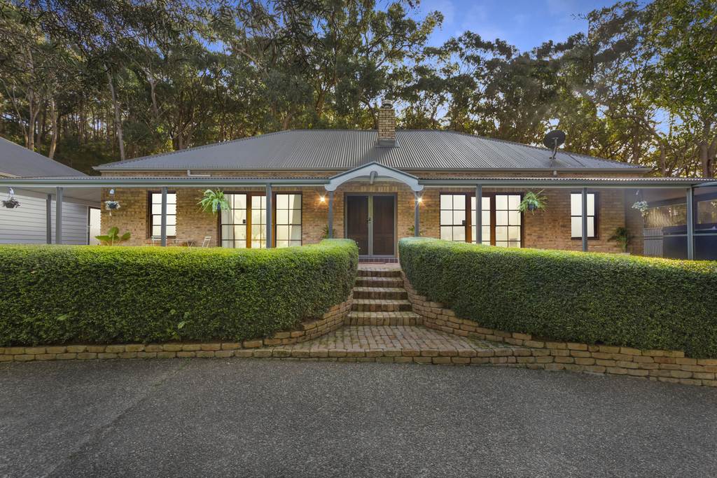 7 Lake View Road, Kilaben Bay NSW 2283