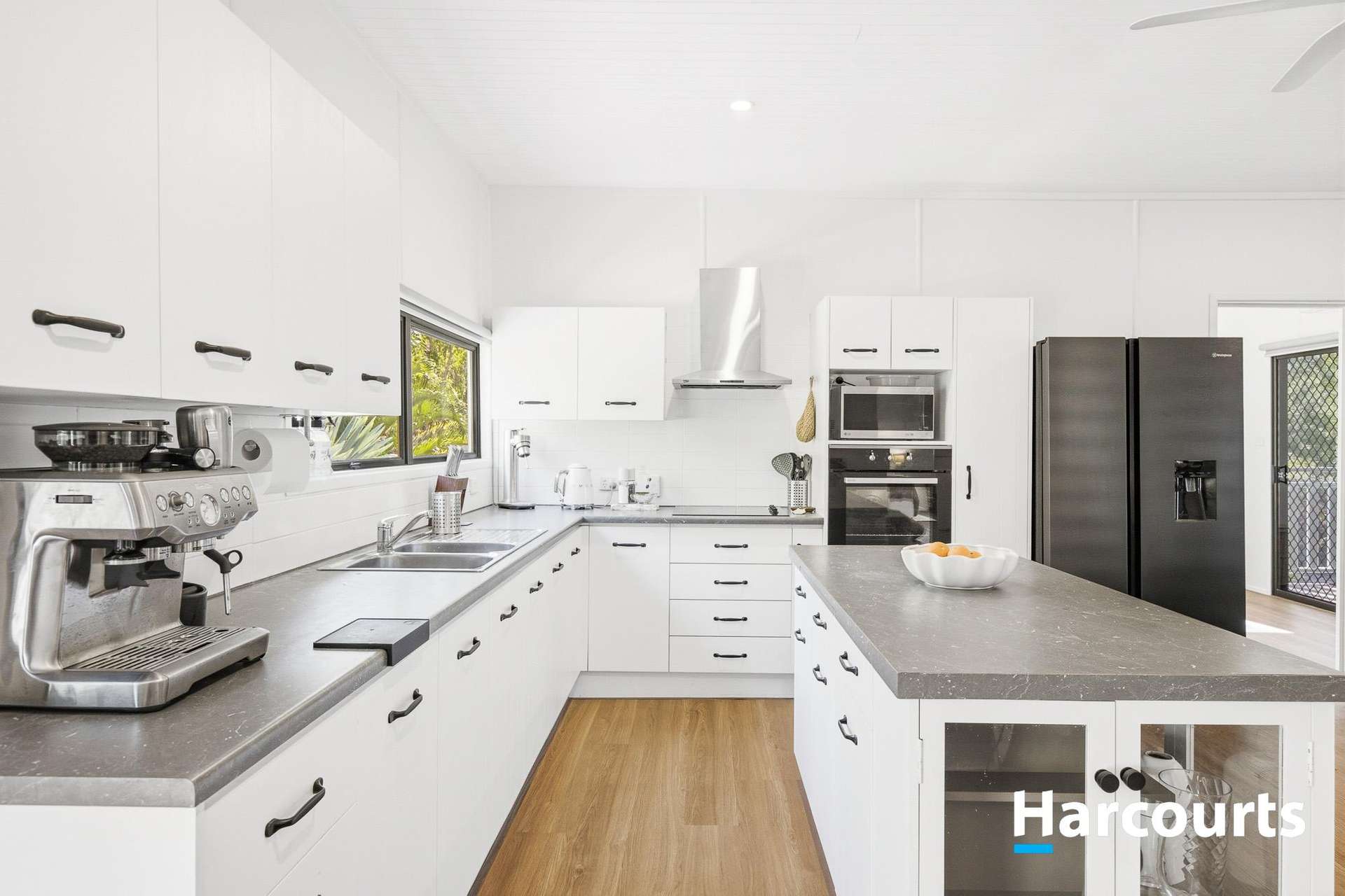 31 Marshall Avenue, Maroondan For Sale by Farmbuy.com - image 4