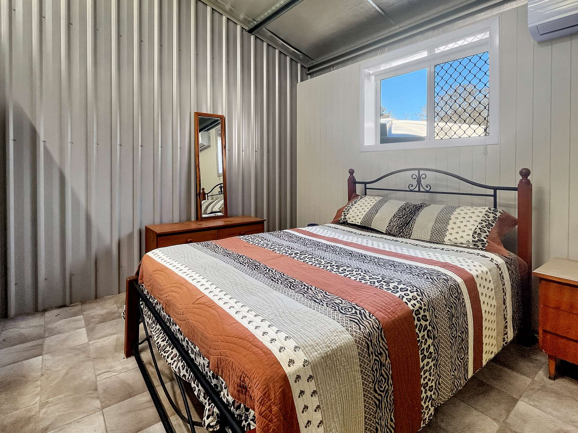 1 Tenterfield Street, Liston For Sale by Farmbuy.com - image 9