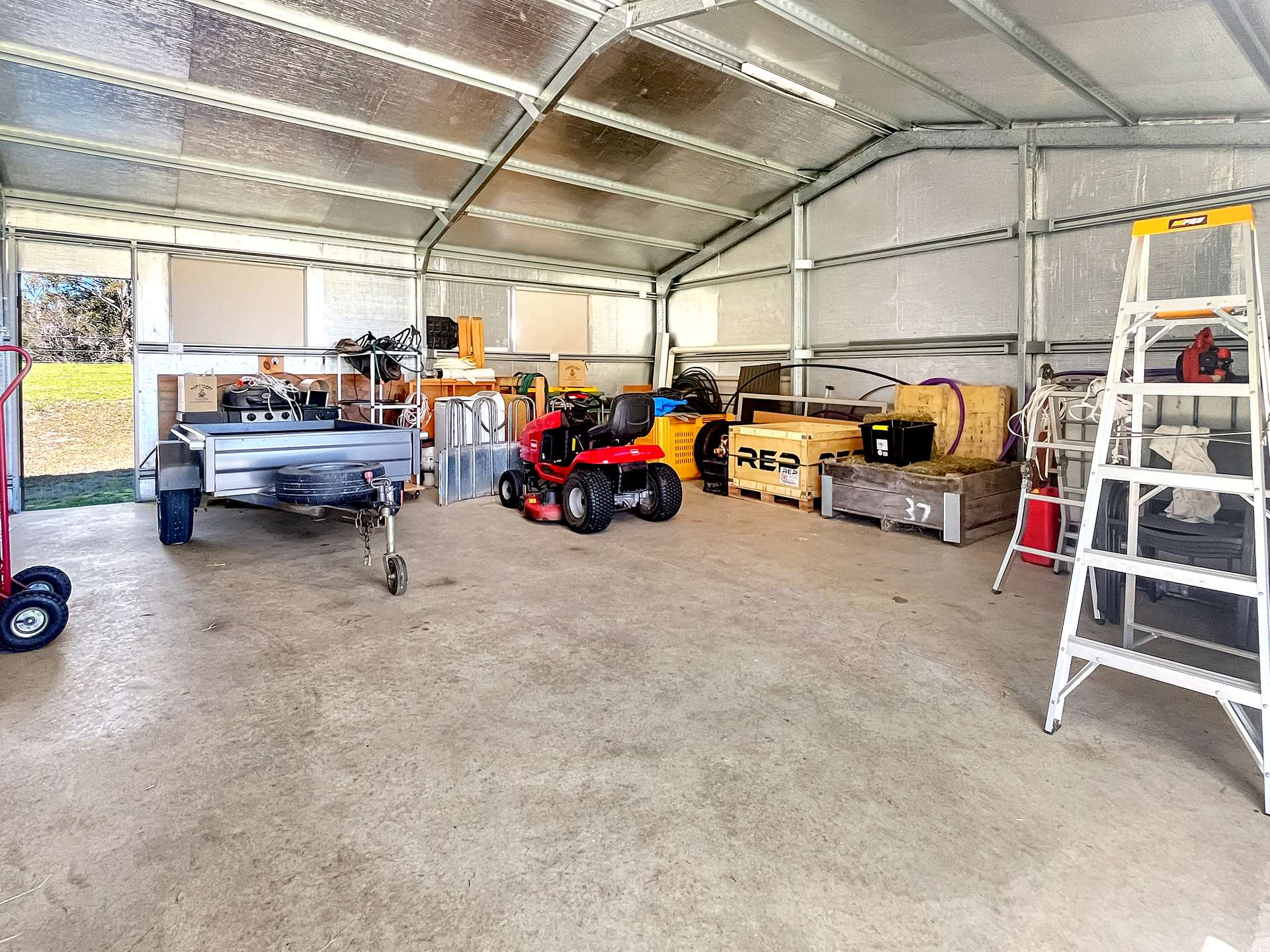1 Tenterfield Street, Liston For Sale by Farmbuy.com - image 11